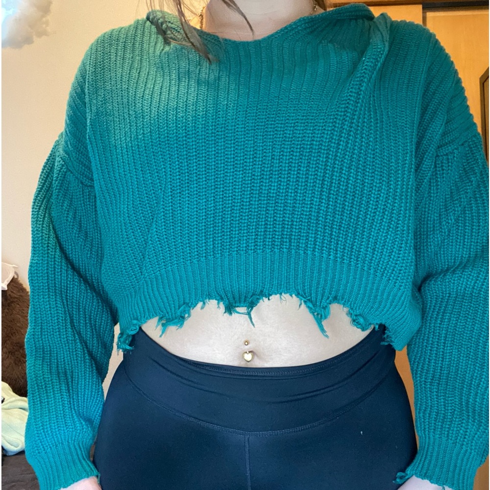 Cropped sweater